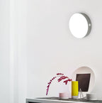 Ambient nightlight — Dimming light (white light); 1 nightlight