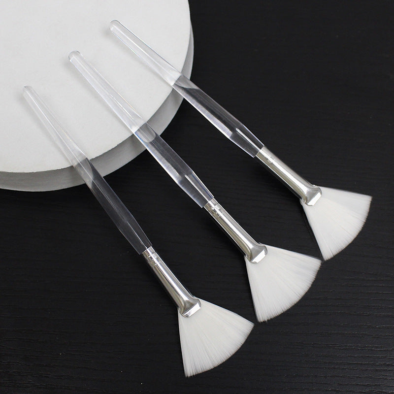 Fan applicator brush — Transparent Rod White Fur; 1 fan applicator brush