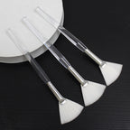 Fan applicator brush — Transparent Rod White Fur; 1 fan applicator brush