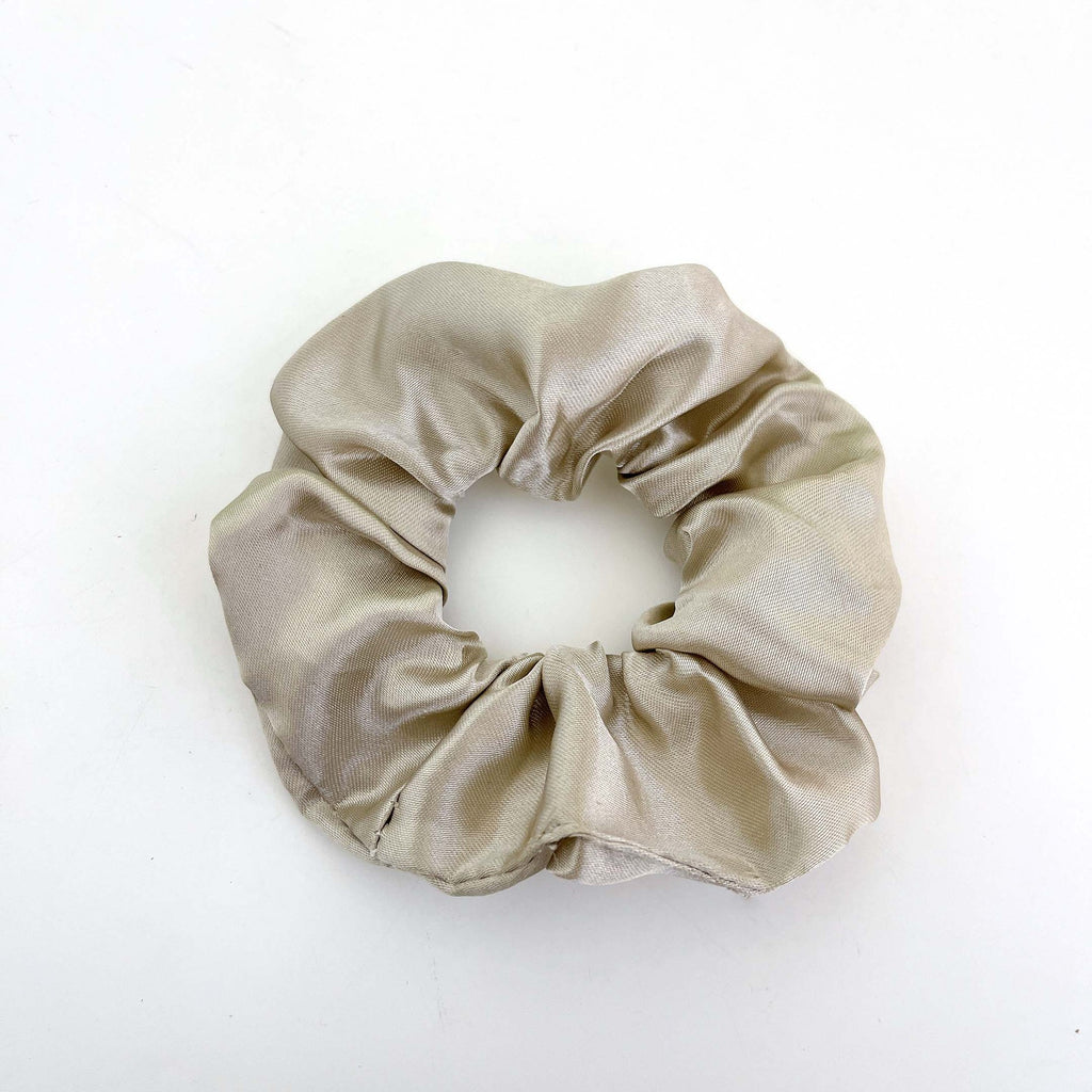 Everyday scrunchies — Color 17; 1 scrunchie in the selected supplier color code