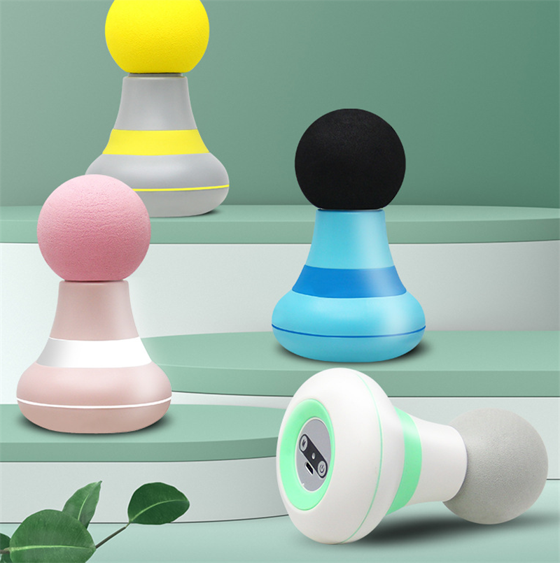 Pocket vibrating massager — supplier detail and usage photo