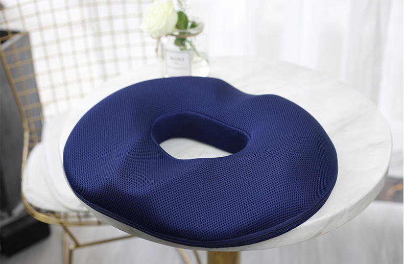 Contoured seat cushion — supplier detail and usage photo