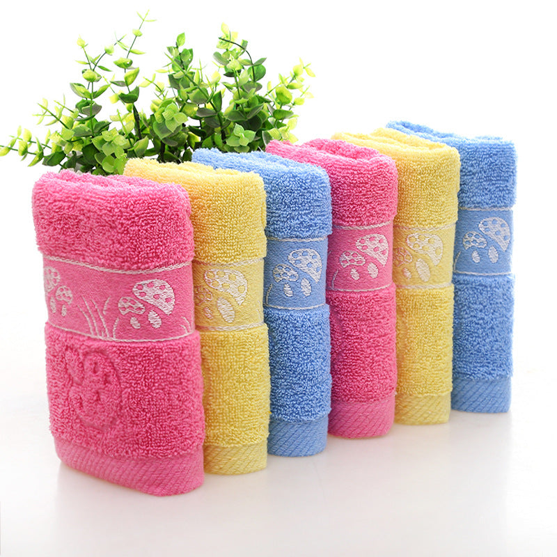 Cotton everyday face towel — supplier detail and usage photo