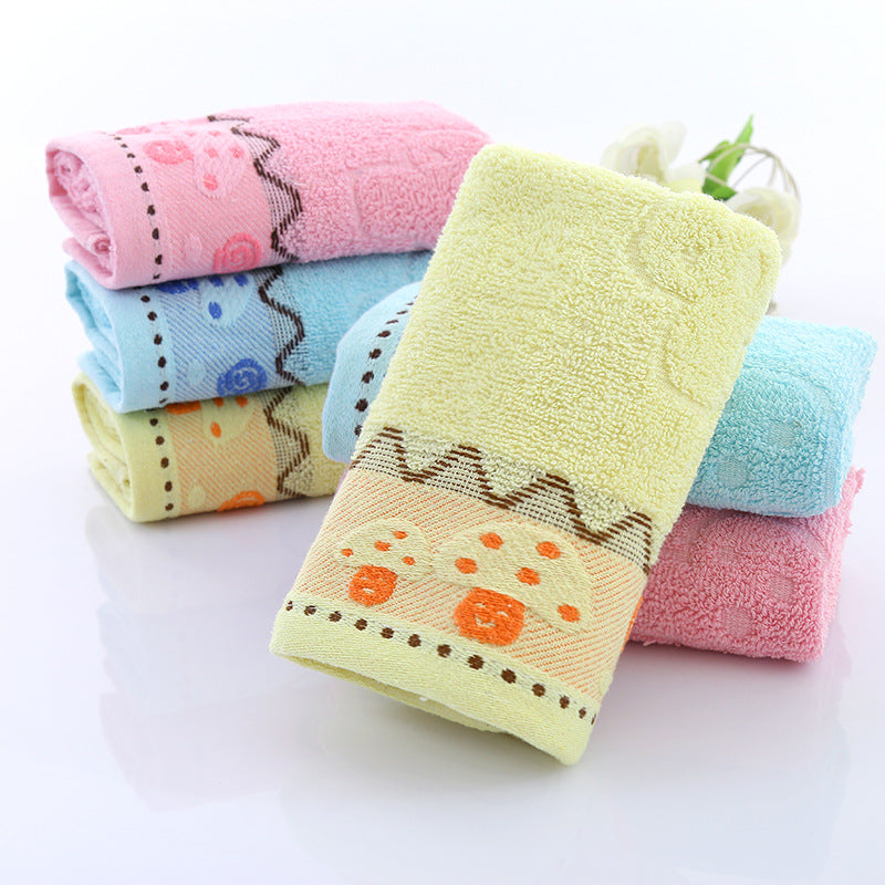 Cotton everyday face towel — supplier detail and usage photo