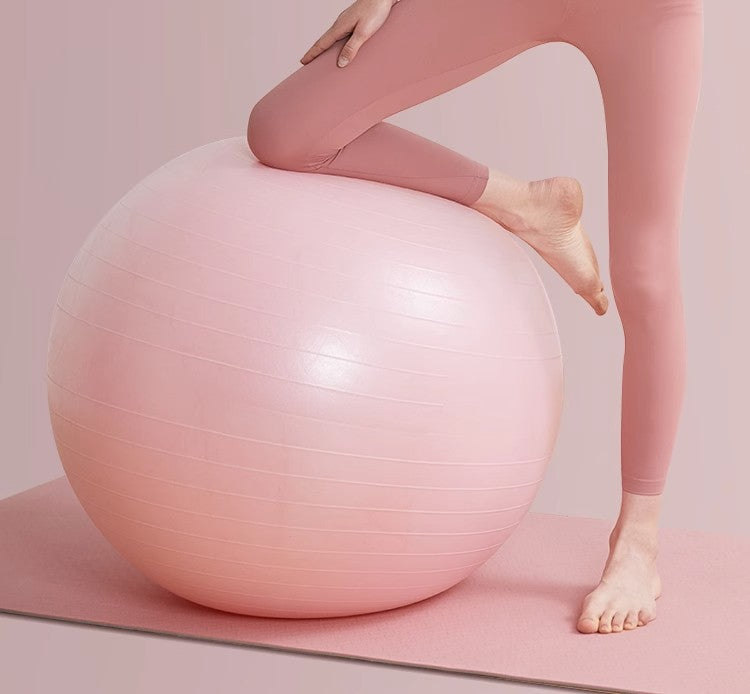 Inflatable practice ball — supplier detail and usage photo