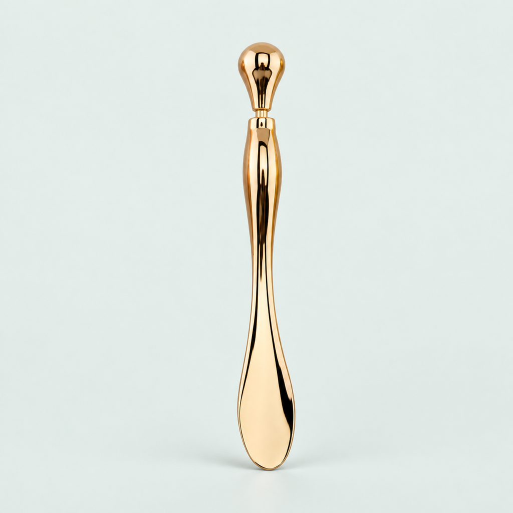 Metal cream applicator — representative option in a coastal studio setting; choose options for exact contents.