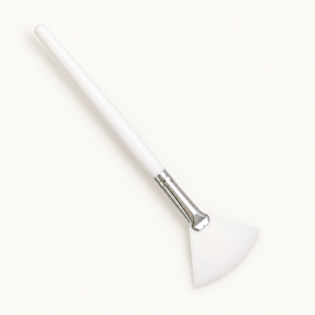 Fan applicator brush — selected supplier configuration; other options shown in the gallery